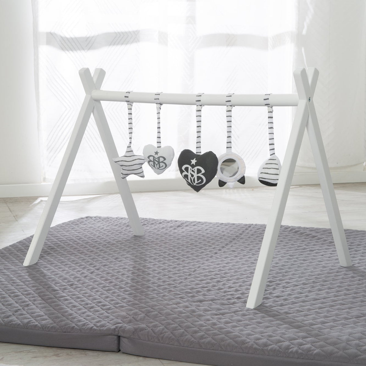 Spieltrapez mit Anhänger Set im Rock Star Baby Design