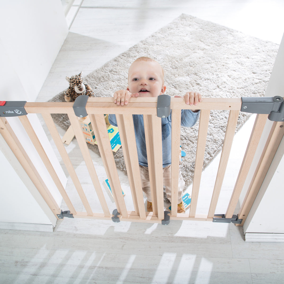 Tür- und Treppenschutzgitter aus Holz für Babys