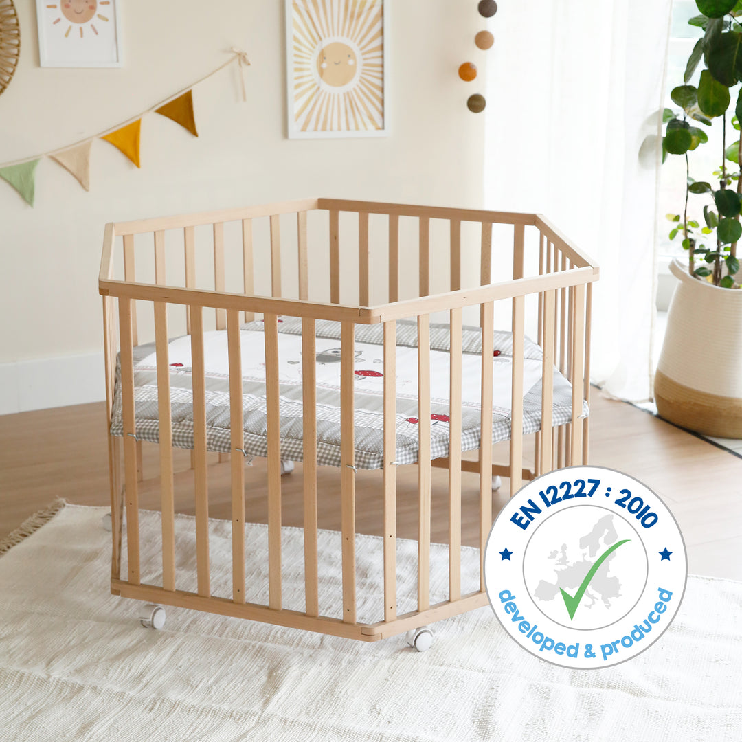 Playpen Hexagonal incl. Protective Insert 'Adam & Owl' - Wood Natural – Infographic (9/11)