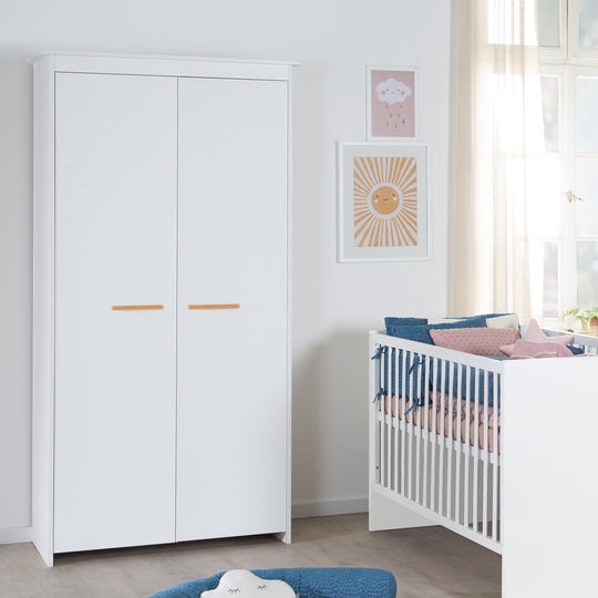 Zimmer Set 'Lilo' - Kombi-Bett 70x140 + Wickelkommode + Kleiderschrank - Weiß – Milieubild (4/19)