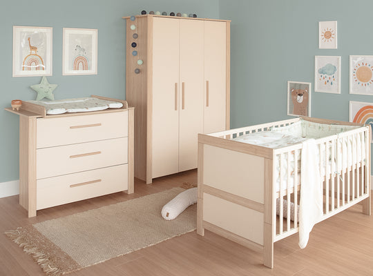 Children's Room Set 3-Piece 'Momo' - Solid Wood Handles - Cashmere / Tristan Oak – Lifestyle Image (1/23)
