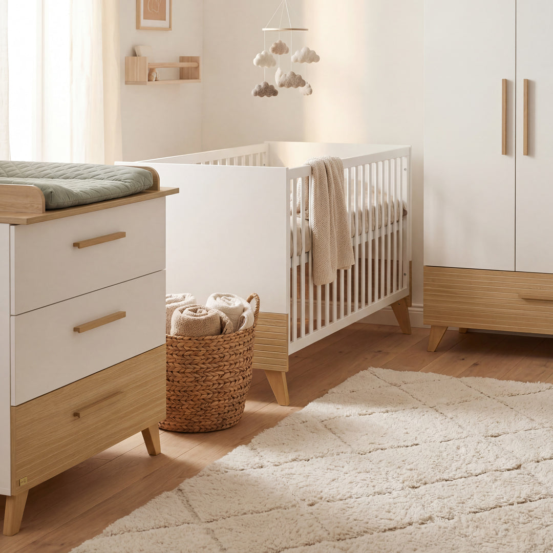 Nursery Set 'Theo' 3-Piece - Bed 70x140 + Changing Table + Wardrobe - White / Oak – Lifestyle Image (40/47)