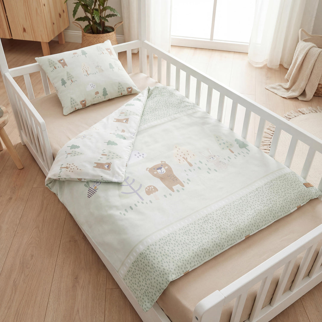 Cradle Bedding 'Woodland Buddies' 80 x 80 cm - Cotton Covers - Pastel Green – Lifestyle Image (9/15)