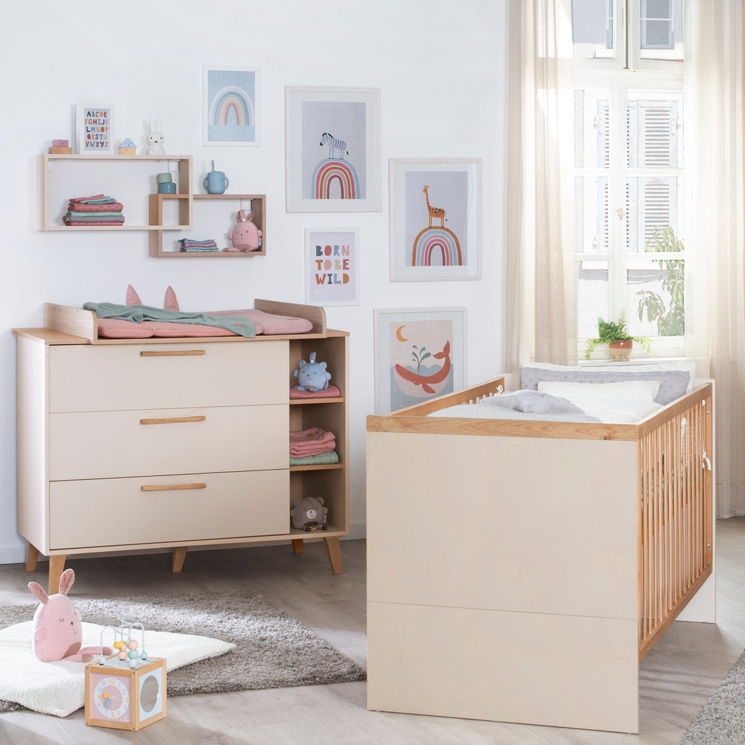 Wall Shelf with Open Compartments for Series Jil - Cashmere / Virgina Chestnut – Lifestyle Image (5/6)