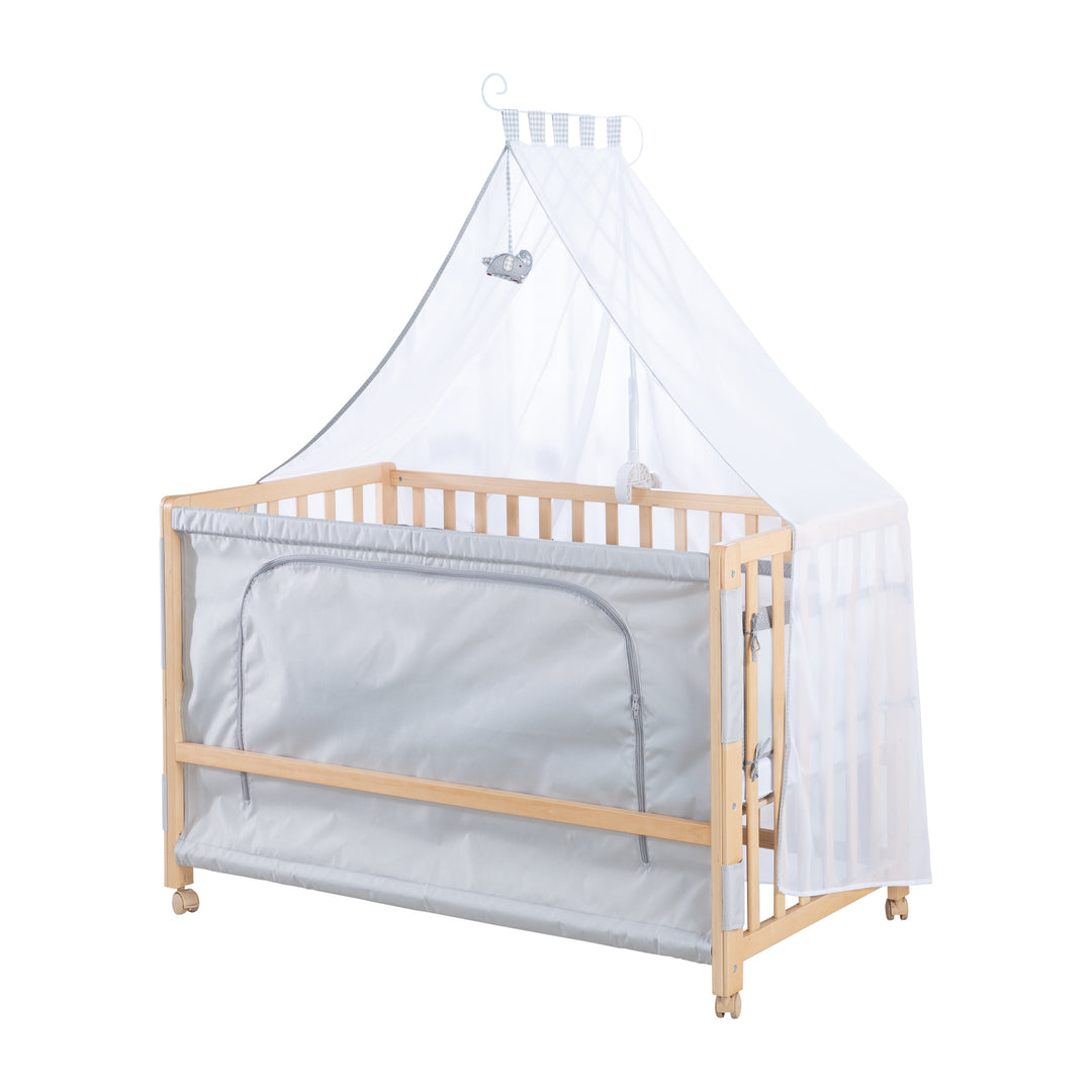 Room Bed 'Jumbo twins grau' 60 x 120 cm + Textilausstattung - Holz natur – Freisteller (3/10)