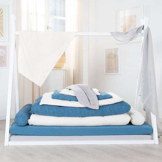 Cradle Bedding 80 x 80 cm 'Seashells Indigo' - GOTS & Oeko Tex Certified - Blue – Product Image (3/7)