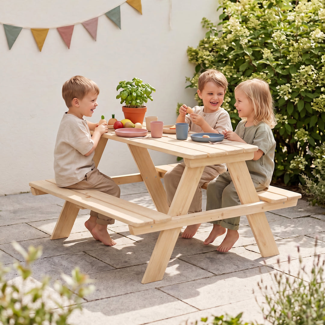 Children's Seating Set 'Outdoor+', Seating Set 'Picknick for 4', Solid Wood - Natural – Lifestyle Image (2/9)