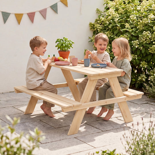 Children's Seating Set 'Outdoor+', Seating Set 'Picknick for 4', Solid Wood - Natural – Lifestyle Image (2/9)