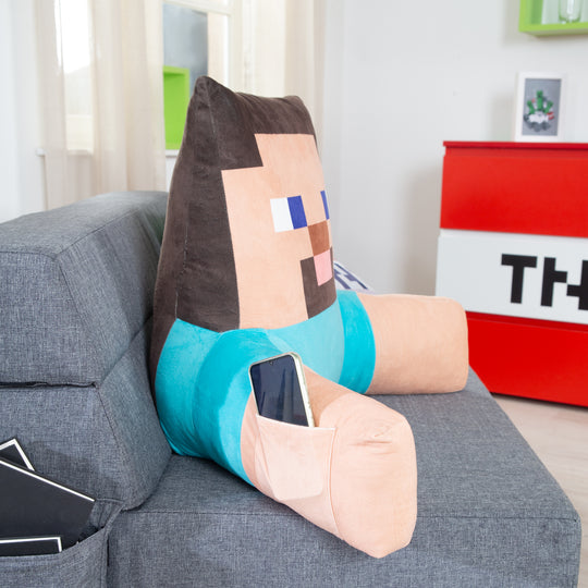 Coussin de lecture et de relaxation 'Minecraft' - Steve - Tissu velours – Photo d'ambiance (2/6)