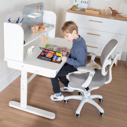 Silla de oficina infantil smart grow 2D- ergonómico silla giratoria - Regulable en altura - Blanco / gris – Foto ambientada (31/36)