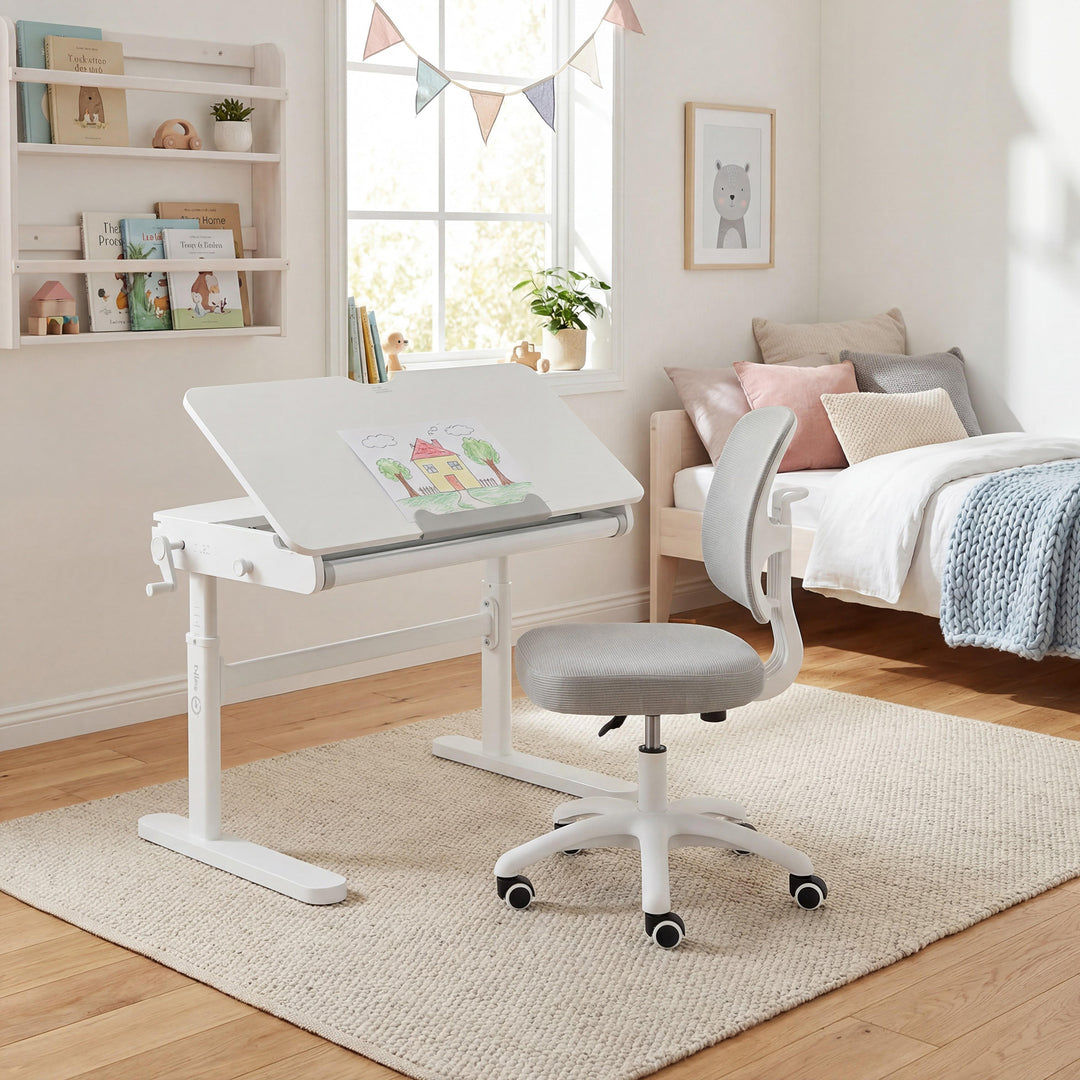 Silla de oficina infantil smart grow 2D- ergonómico silla giratoria - Regulable en altura - Blanco / gris – Foto ambientada (2/36)