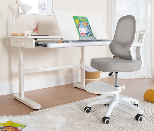 Chaise de bureau enfant smart grow 3D - Ergonomique fauteuil pivotant - Réglable en hauteur - Blanc / gris – Photo d'ambiance (11/38)