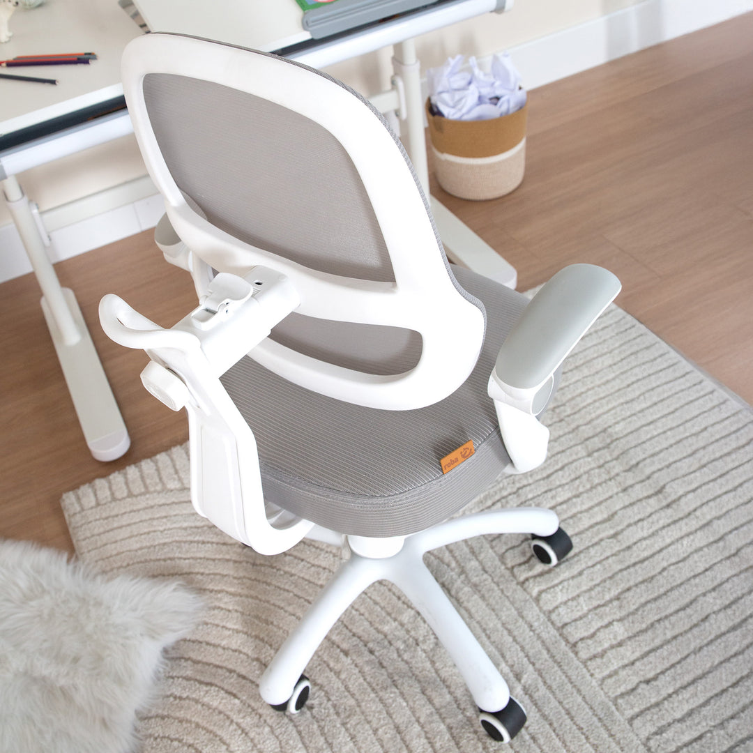 Chaise de bureau enfant smart grow 3D - Ergonomique fauteuil pivotant - Réglable en hauteur - Blanc / gris – Photo d'ambiance (25/38)