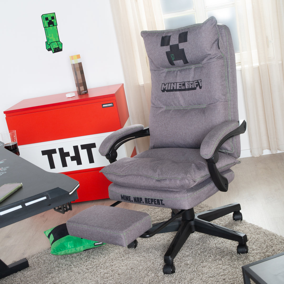 Imbottito sedia gaming 'Minecraft' - Regolabile in altezza in continuo - Meccanismo a dondolo – Foto d'ambiente (2/13)