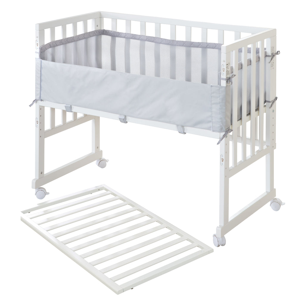 Stuben- & Beistellbett 'roba Style' 3 in 1 mit Barriere, Holz weiß, inkl. Matratze & Nestchen – Freisteller (2/11)