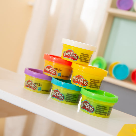 Roba x Play-Doh Play Set with 3D-Kreativmatte, Wooden Tools, Play-Dough Tubs – Detail Image (11/13)