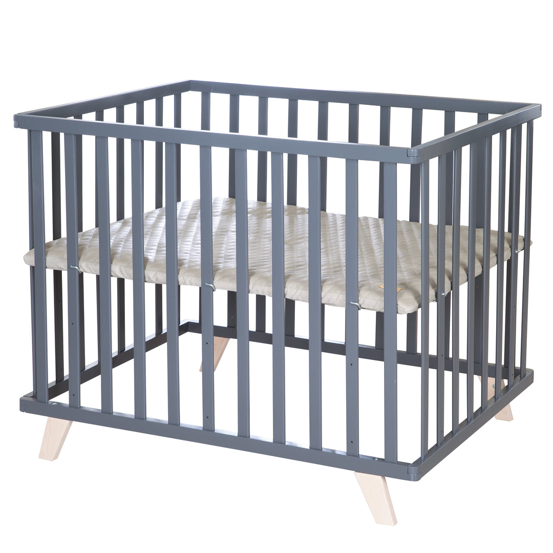 Parc 75 x 100 avec pieds en bois incl. réducteur 'Greyish matelassé' - Bois anthracite – Détourage (1/10)