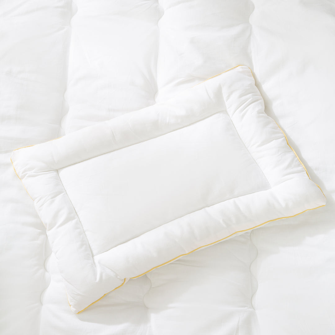 Couvre-lit matelassé enfant, toutes saisons set de berceau (enveloppe intérieure), blanc, couverture 80 x 80 cm et coussin 40 x 35 cm – Photo de détail (6/6)
