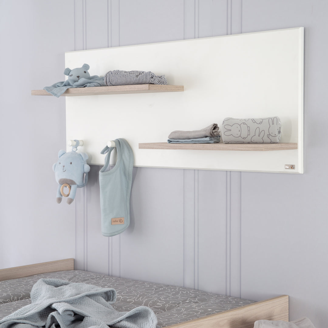 Wall Shelf 'Felicia', Wall Board Over Changing Table, 2 Ablagen, 2 Hooks, White/ Luna Elm – Lifestyle Image (2/4)