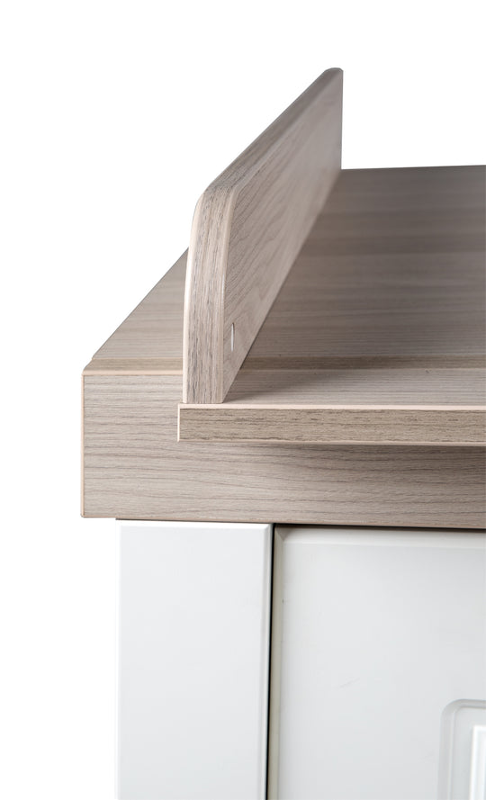 Zimmerset 'Felicia' inkl. Kombi-Bett 70 x 140 cm, Wickelkommode & 3-türigem Schrank, Luna Elm / weiß – Detailbild (18/21)