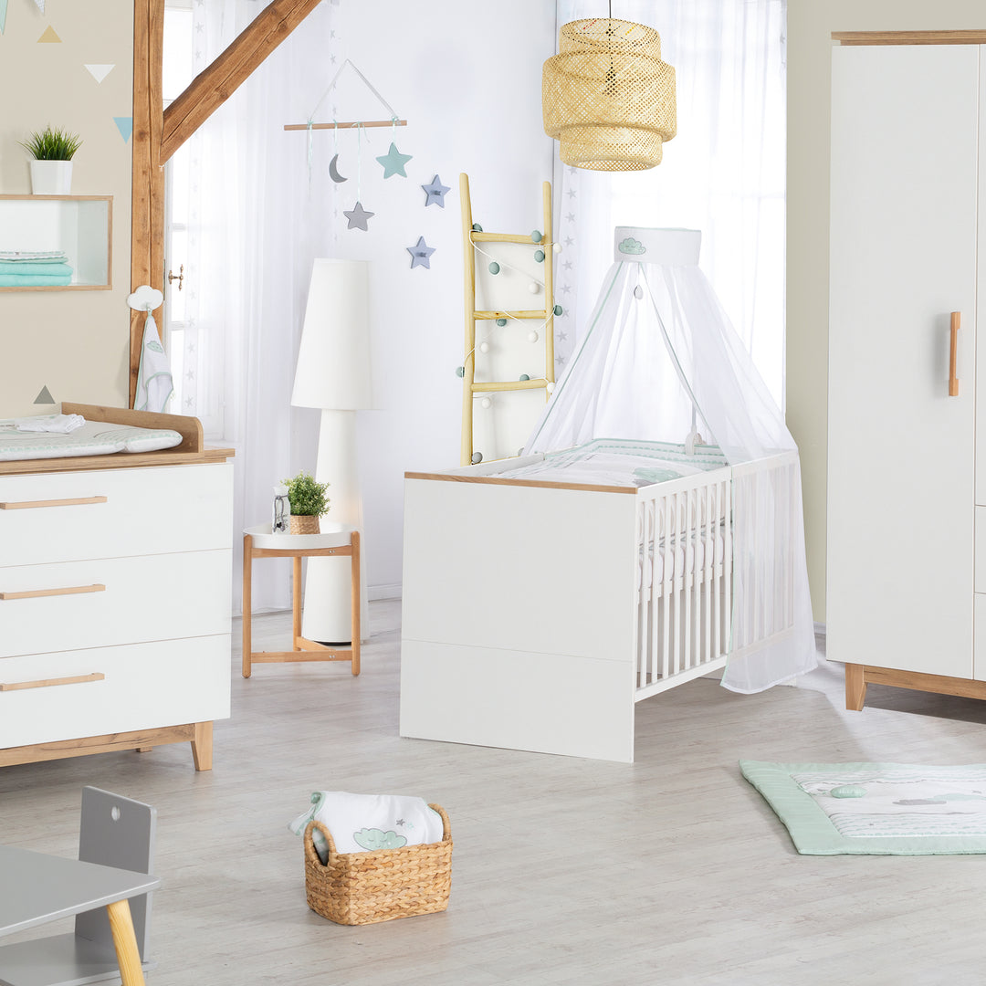 Kombi-Kinderbett 'Finn', 70 x 140 cm, höhenverstellbar, mitwachsend/umbaubar, 3 Schlupfsprossen – Milieubild (4/5)