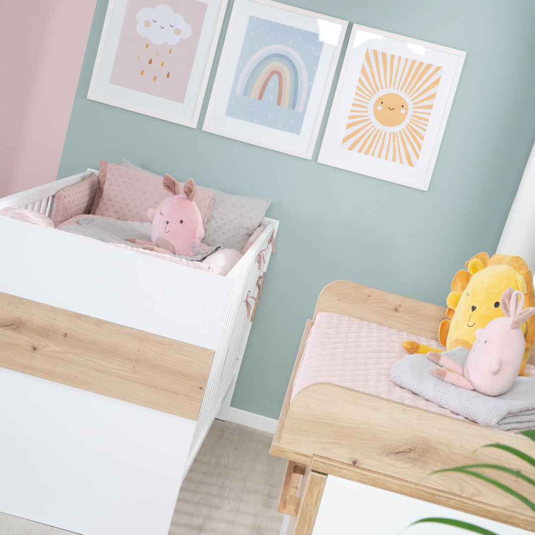 Kombi-Kinderbett 'Lion' 70x140 - 3-fach höhenverstellbar - Weiß & Holzdekor 'Artisan Eiche' – Milieubild (9/12)