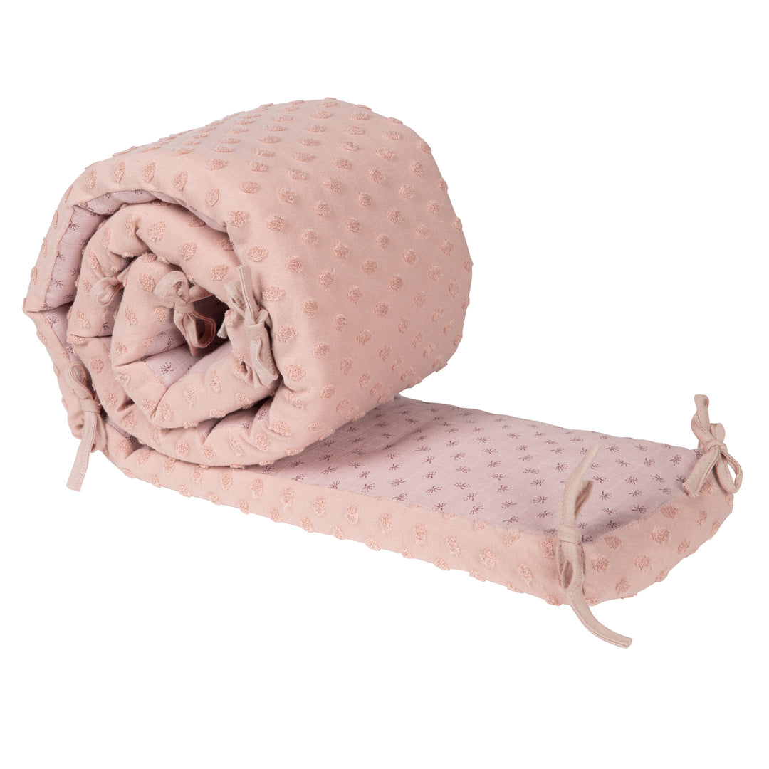 Organic Nestchen 'Lil Planet' für Betten 60 x 120 - 70 x 140 cm - Bio-Baumwolle - Rosa – Freisteller (3/7)