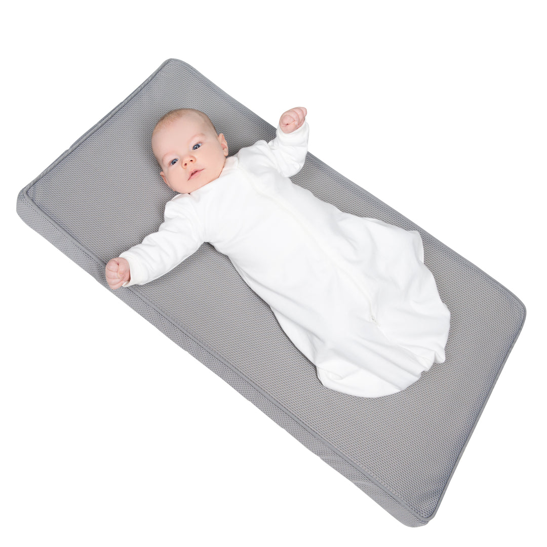Stubenbettmatratze 'safe asleep®', AIR BALANCE PREMIUMMESH, 45 x 90 x 5,5 cm, optimales Schlafklima – Freisteller (7/10)