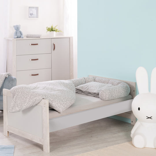 Boudin de lit 'miffy®', comme coussin d'allaitement adapté, en 100 % jersey de coton, longueur 170 cm – Photo d'ambiance (3/5)