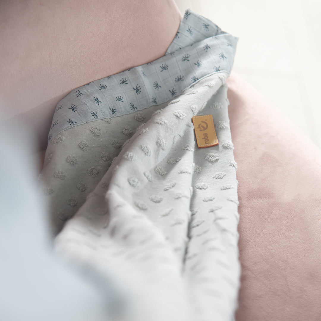 Organic Blanket 'Lil Planet', Terry Dots, Organic Cotton, GOTS Certified, 80 x 80 cm – Detail Image (8/10)