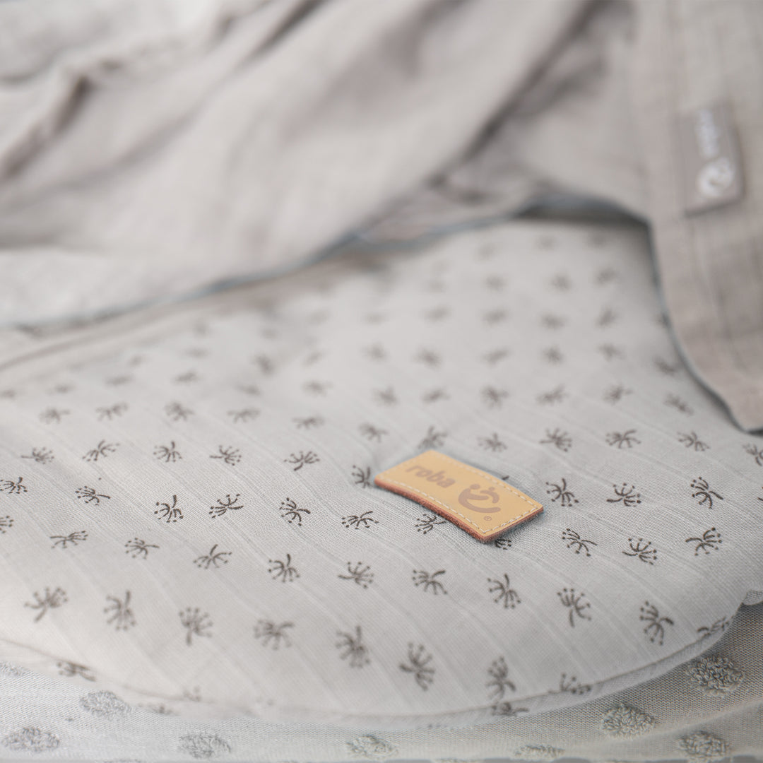 Organic Schlafsack 'Lil Planet' - 70 - 110 cm - Bio-Musselin (GOTS) - Silbergrau – Milieubild (5/8)