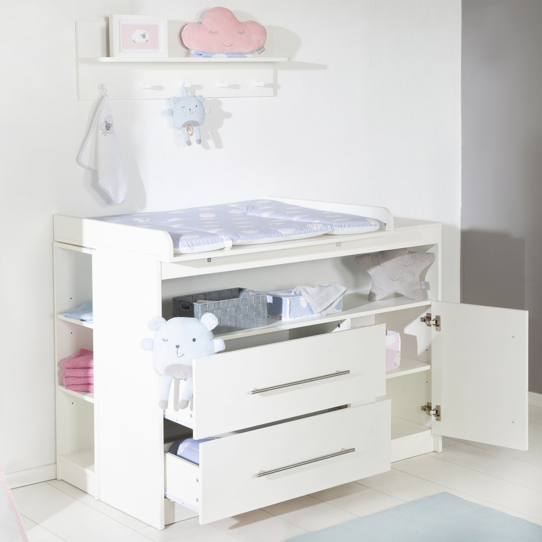 Kinderzimmerset 'Maren' 3-teilig - Bett 70x140 + Wickelkommode schmal + Kleiderschrank 3-türig – Detailbild (10/16)