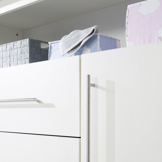 Kinderzimmerset 'Maren' 3-teilig - Bett 70x140 + Wickelkommode schmal + Kleiderschrank 3-türig – Detailbild (11/16)