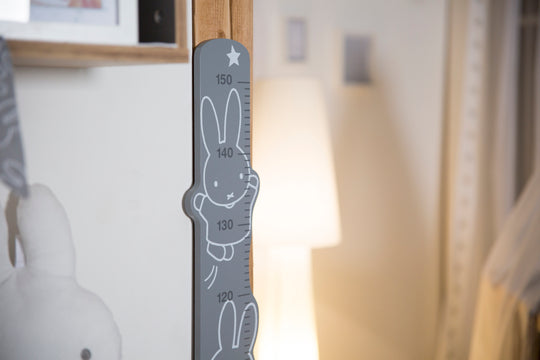 Messlatte 'miffy®', bedruckt, Skala von 70 cm bis 150 cm für Kinder, weiß/grau – Produktbild (6/7)