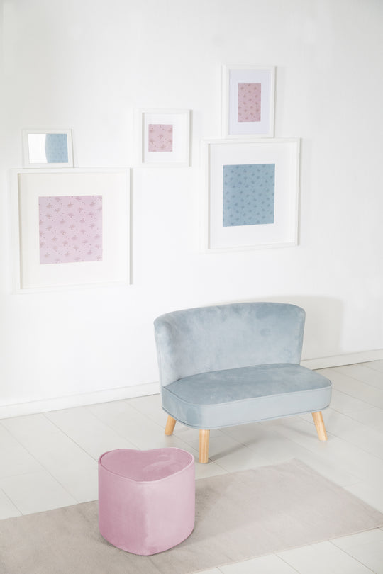 Kinderhocker in Herzform 'Lil Sofa', bequemer Hocker mit Samtstoff in Mauve bezogen, Pouf – Milieubild (3/8)