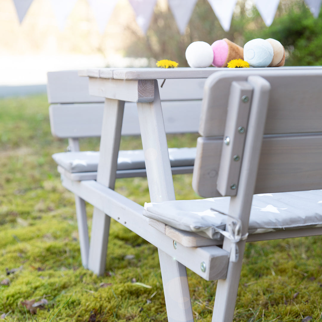 Kindersitzgruppe 'Outdoor+', mit Rückenlehnen 'Picknick for 4', wetterfest aus Massivholz, grau – Detailbild (4/12)