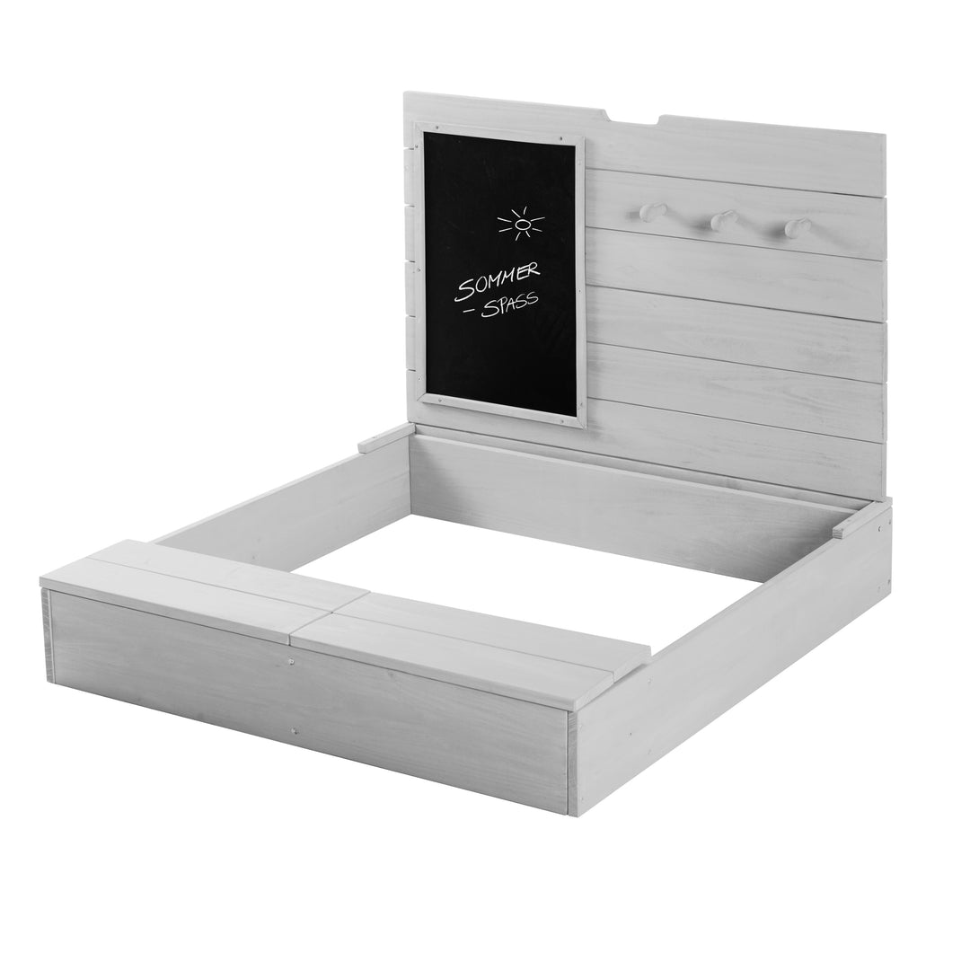 Sandkasten mit Deckel, aufklappbar mit Tafel & 3 Haken, Massivholz grau lasiert – Freisteller (4/8)