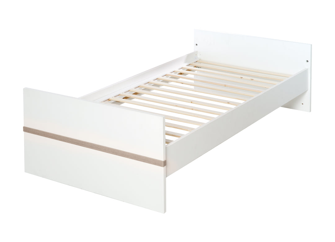 Children's Furniture Set 'Moritz', 3-Piece, with Children's Bed 70 x 140 cm, Changing Table & Cabinet, White – Cutout (6/13)