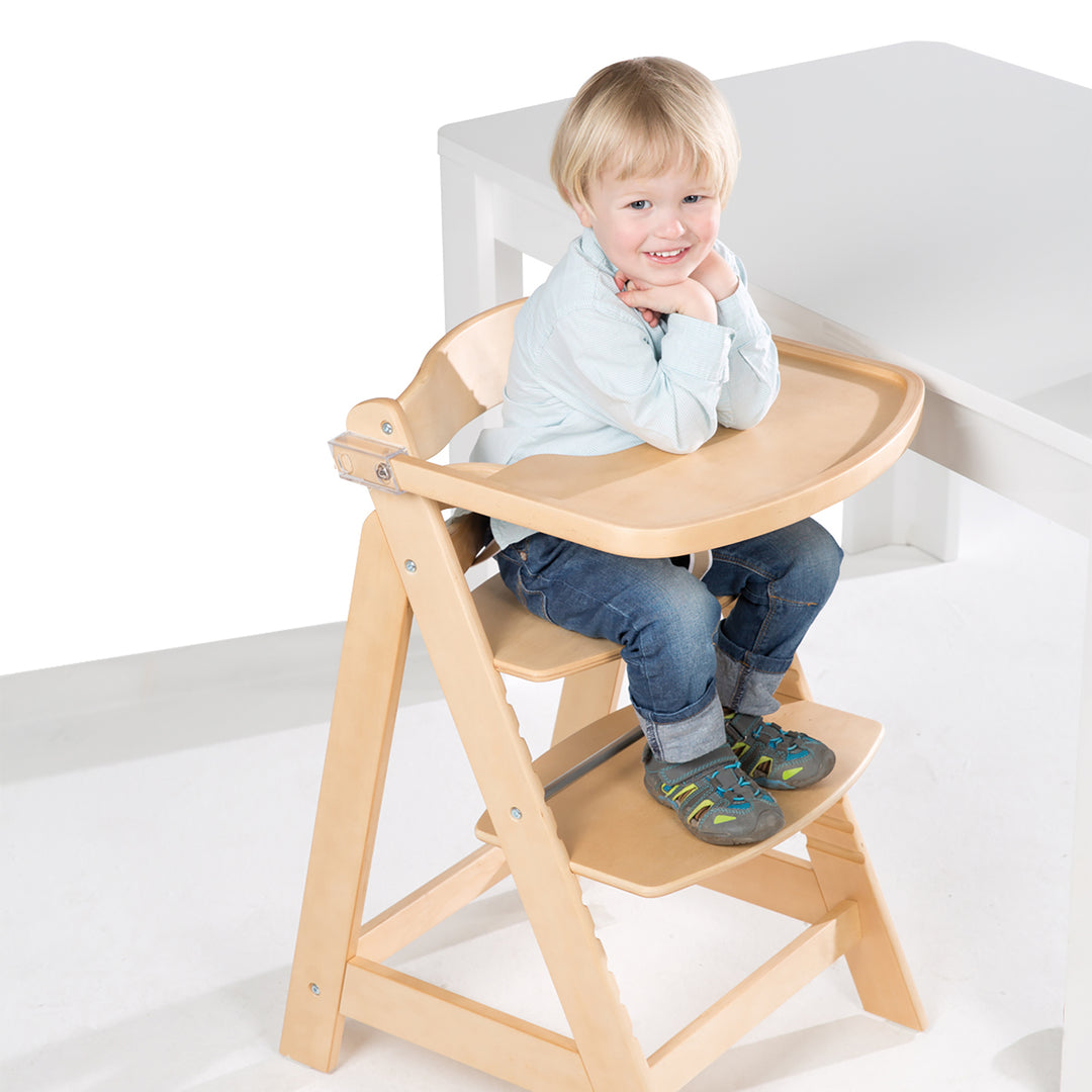 Step High Chair Sit Up FUN + Feeding Tray + Seat Cushion Miffy® - Wood Natural – Lifestyle Image (2/14)