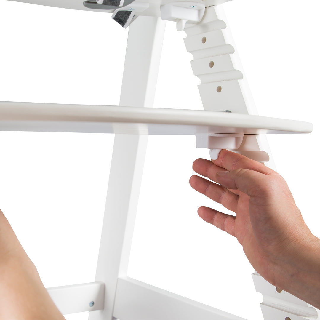 Trona evolutiva 'Sit Up Click', que crece con el niño, innovador cierre a clic, madera, blanco – Foto de detalle (3/10)